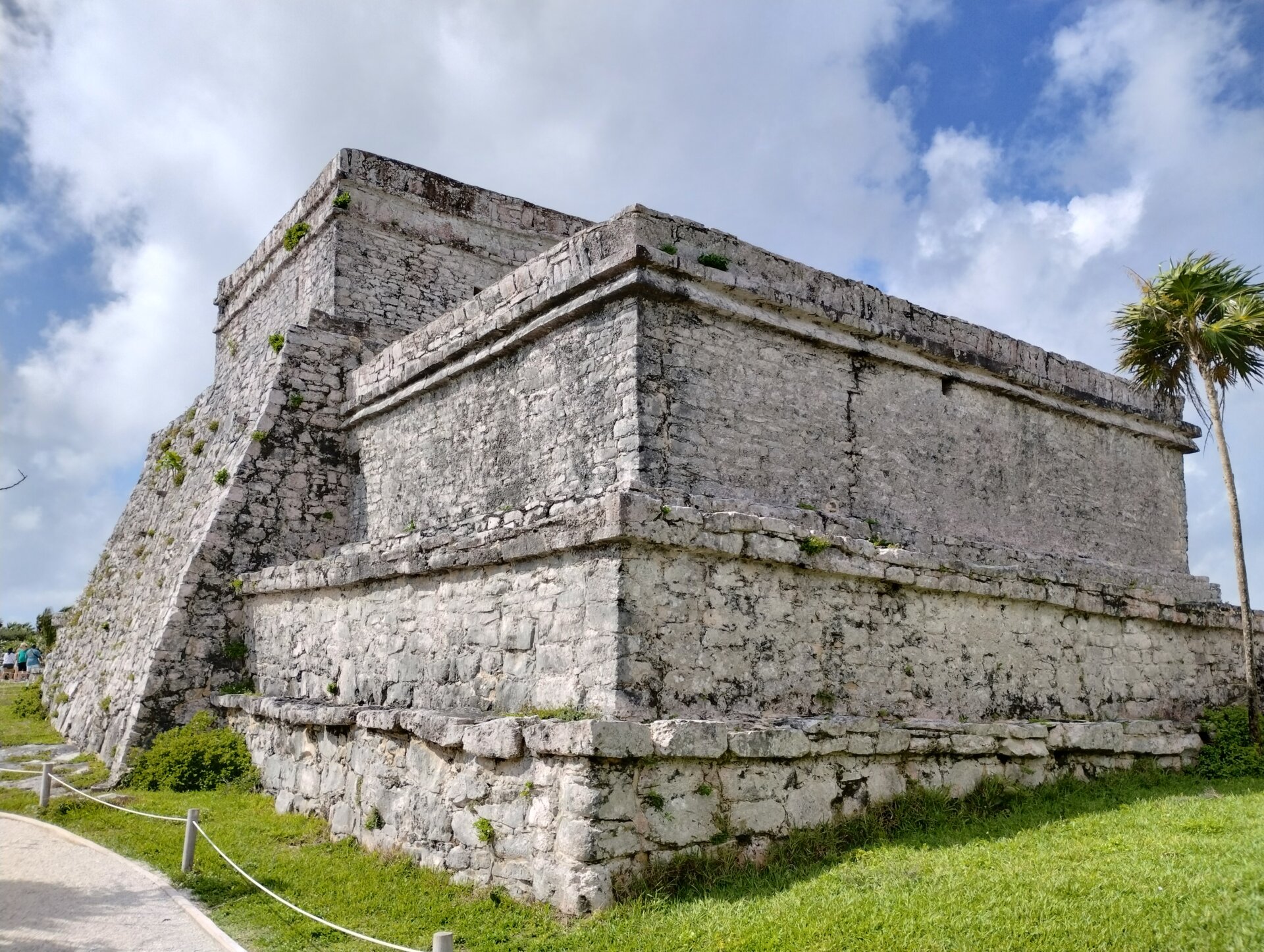 halach huinic temple